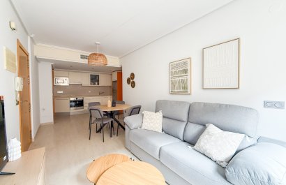 Apartamento / piso - Reventa - Águilas - La Colonia