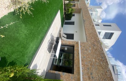 Apartment / flat - Resale - Orihuela Costa - Villamartín