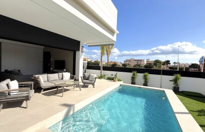 Apartment / flat - Resale - Pilar de la Horadada - MM-35650