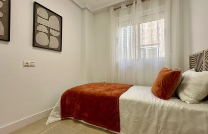 Apartment / flat - Resale - Torrevieia - Torrevieja