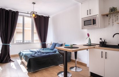 Apartment / flat - Resale - Torrevieia - Torrevieja