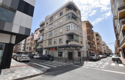 Apartment / flat - Resale - Torrevieia - Torrevieja