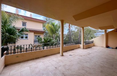 Apartments - Flats - Herverkoop - Marbella - Nueva Andalucía