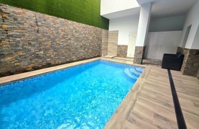 Apartments - Flats - Resale - Torrevieia - Center
