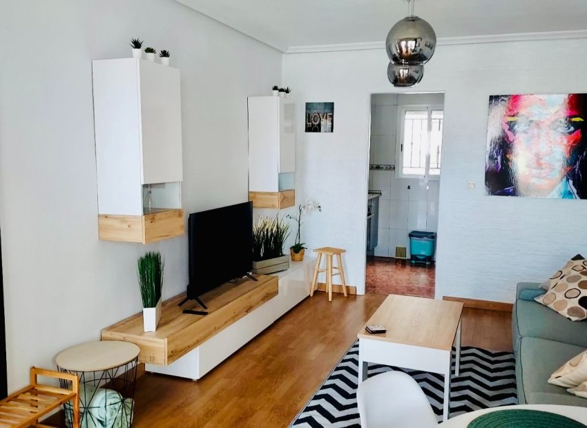 Herverkoop - Apartment Penthouse - Entre Naranjo - Vistabella Golf - Entre Naranjos