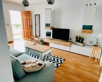 Herverkoop - Apartment Penthouse - Entre Naranjo - Vistabella Golf - Entre Naranjos