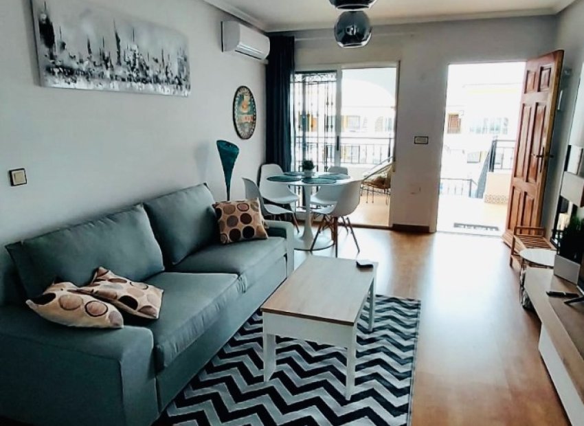 Herverkoop - Apartment Penthouse - Entre Naranjo - Vistabella Golf - Entre Naranjos