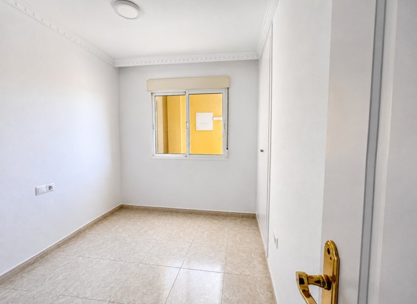 Herverkoop - Apartments - Flats - Algorfa - Pueblo