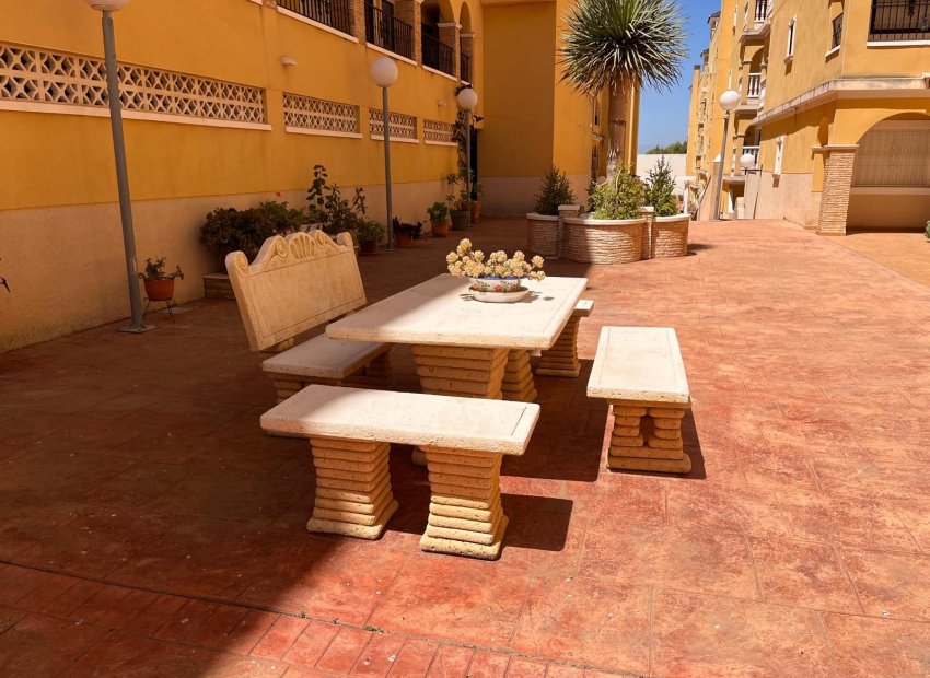 Herverkoop - Apartments - Flats - Algorfa - Pueblo
