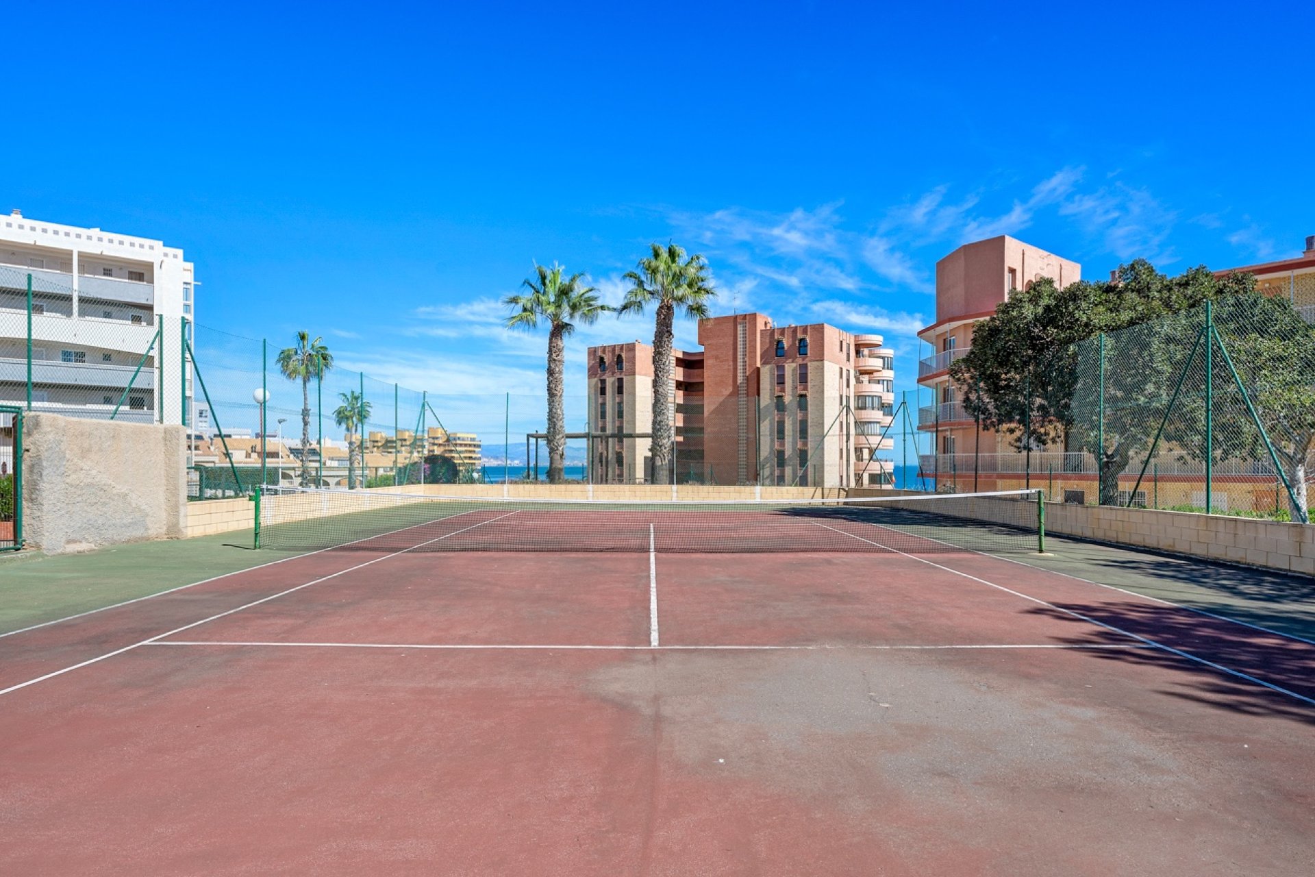 Herverkoop - Apartments - Flats - Arenales del Sol - Segunda linea playa