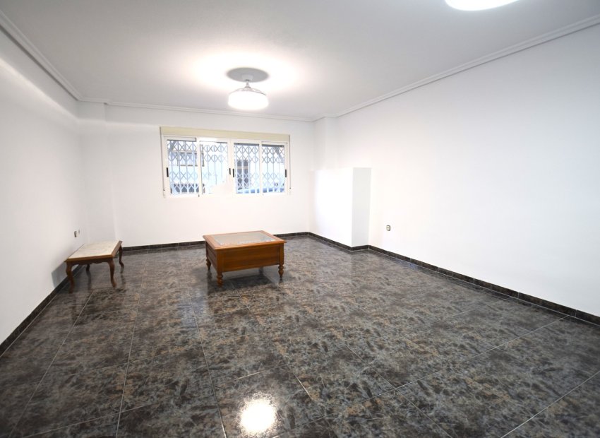 Herverkoop - Apartments - Flats - Guardamar del Segura - Pueblo