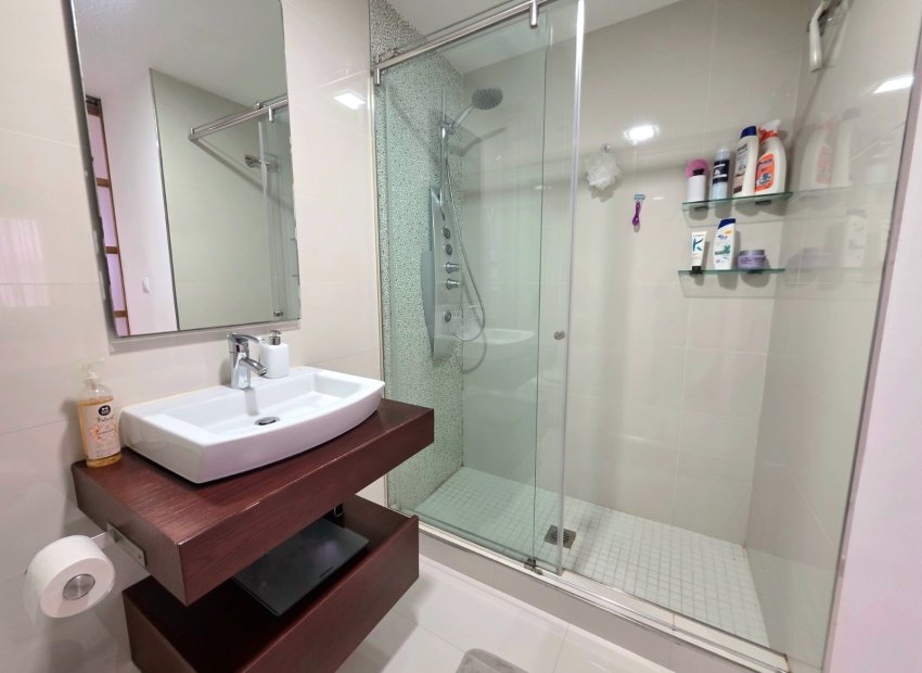 Herverkoop - Apartments - Flats - Guardamar del Segura
