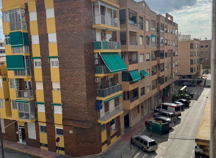 Herverkoop - Apartments - Flats - Guardamar del Segura
