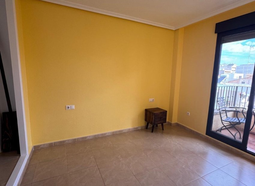 Herverkoop - Apartments - Flats - Guardamar del Segura