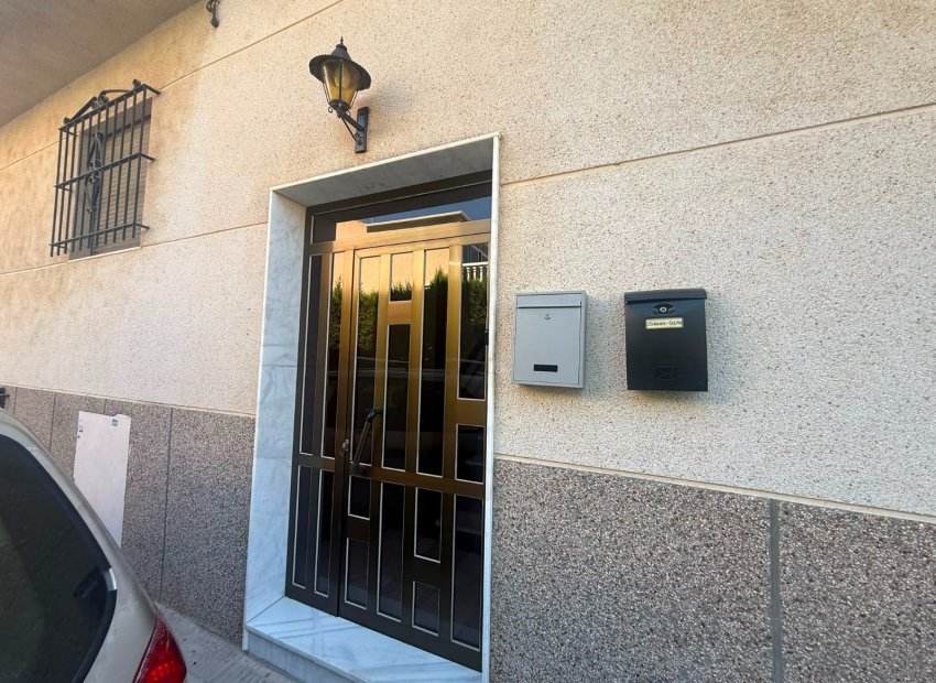 Herverkoop - Apartments - Flats - Guardamar del Segura