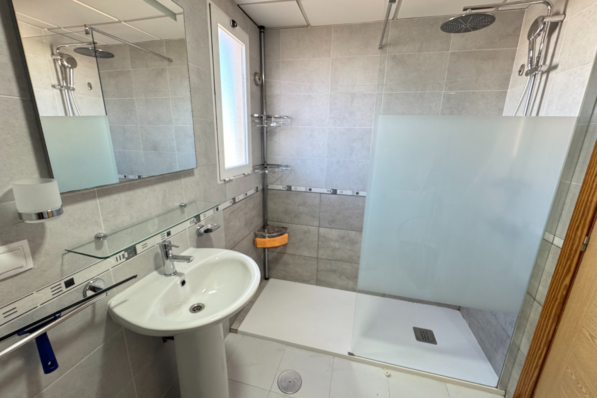 Herverkoop - Apartments - Flats - Guardamar del Segura