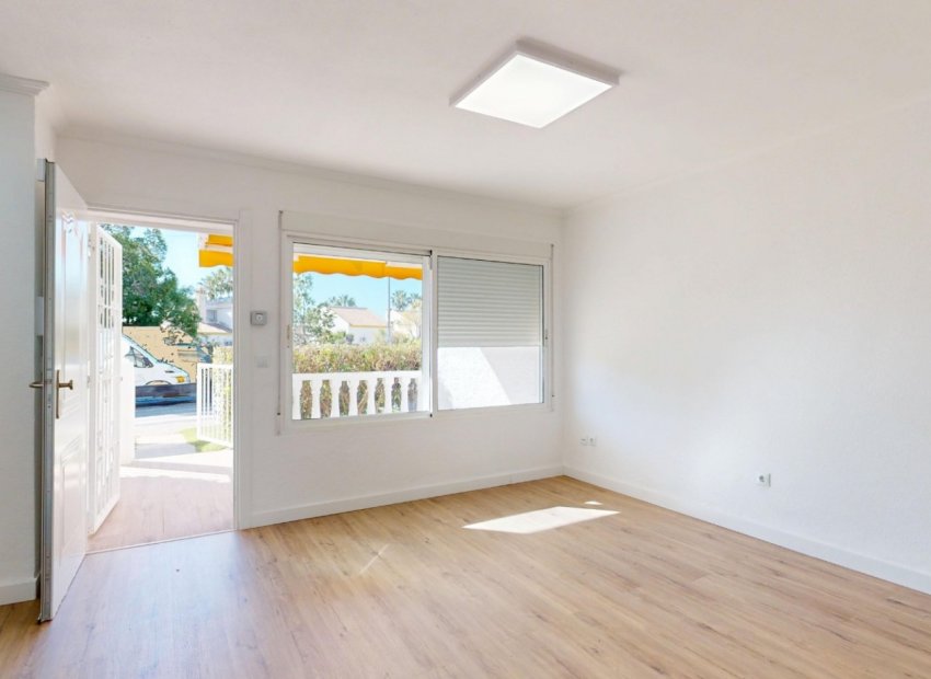 Herverkoop - Apartments - Flats - Orihuela Costa - Villamartín