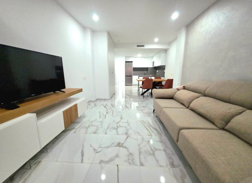 Herverkoop - Apartments - Flats - Torrevieia - Center