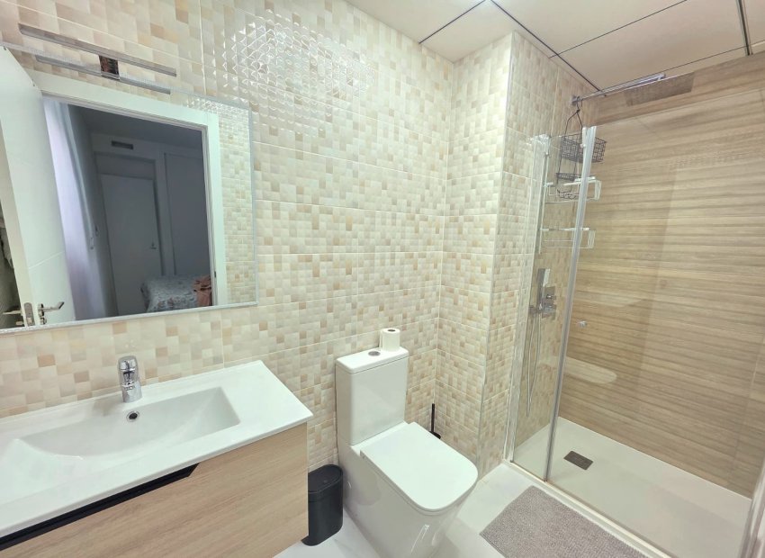 Herverkoop - Apartments - Flats - Torrevieia - Center
