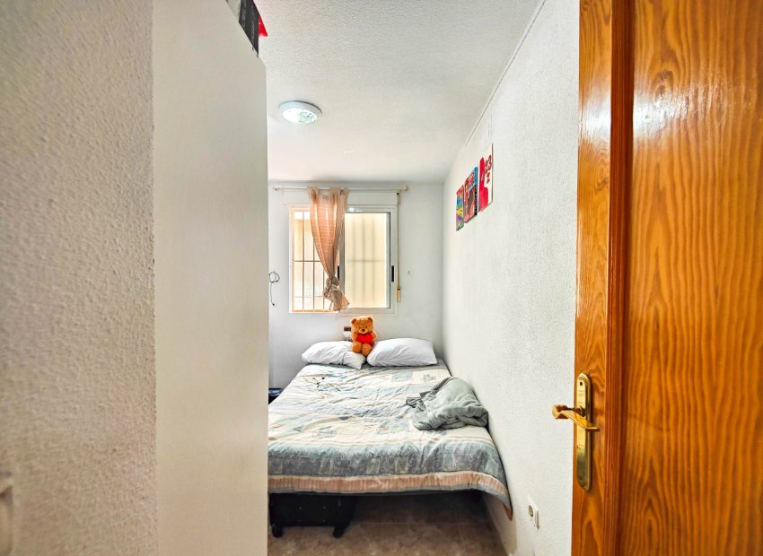 Herverkoop - Apartments - Flats - Torrevieia - Center