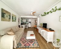 Herverkoop - Apartments - Flats - Torrevieia - Center