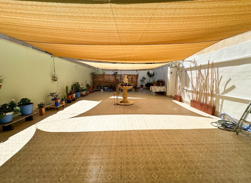 Herverkoop - Apartments - Flats - Torrevieia - Center