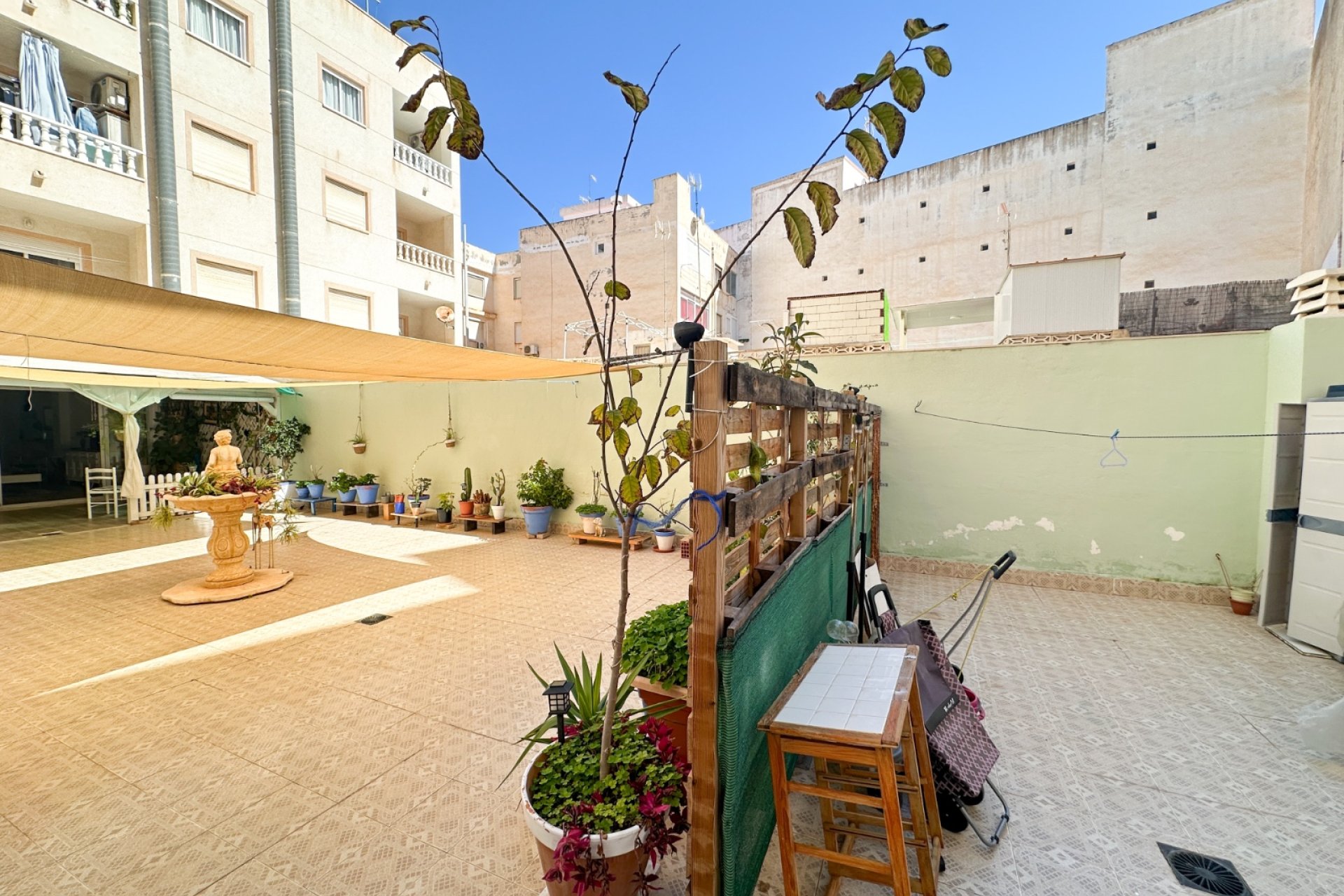 Herverkoop - Apartments - Flats - Torrevieia - Center