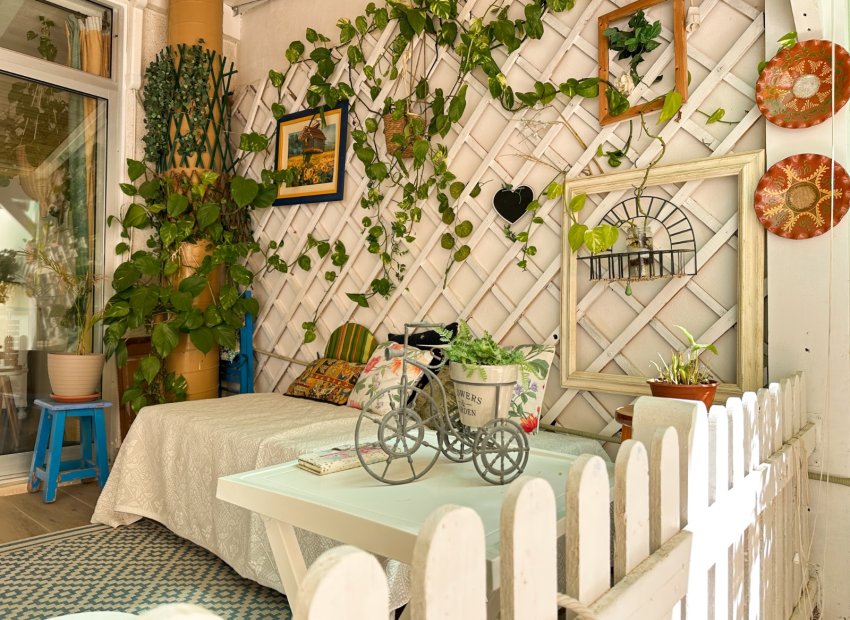 Herverkoop - Apartments - Flats - Torrevieia - Center
