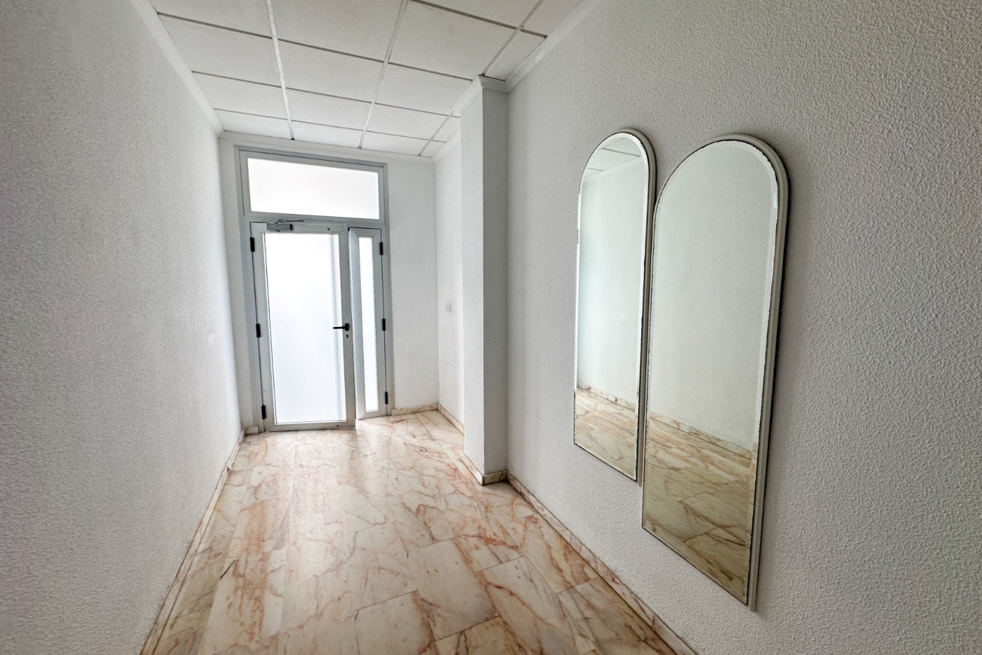 Herverkoop - Apartments - Flats - Torrevieia - Center