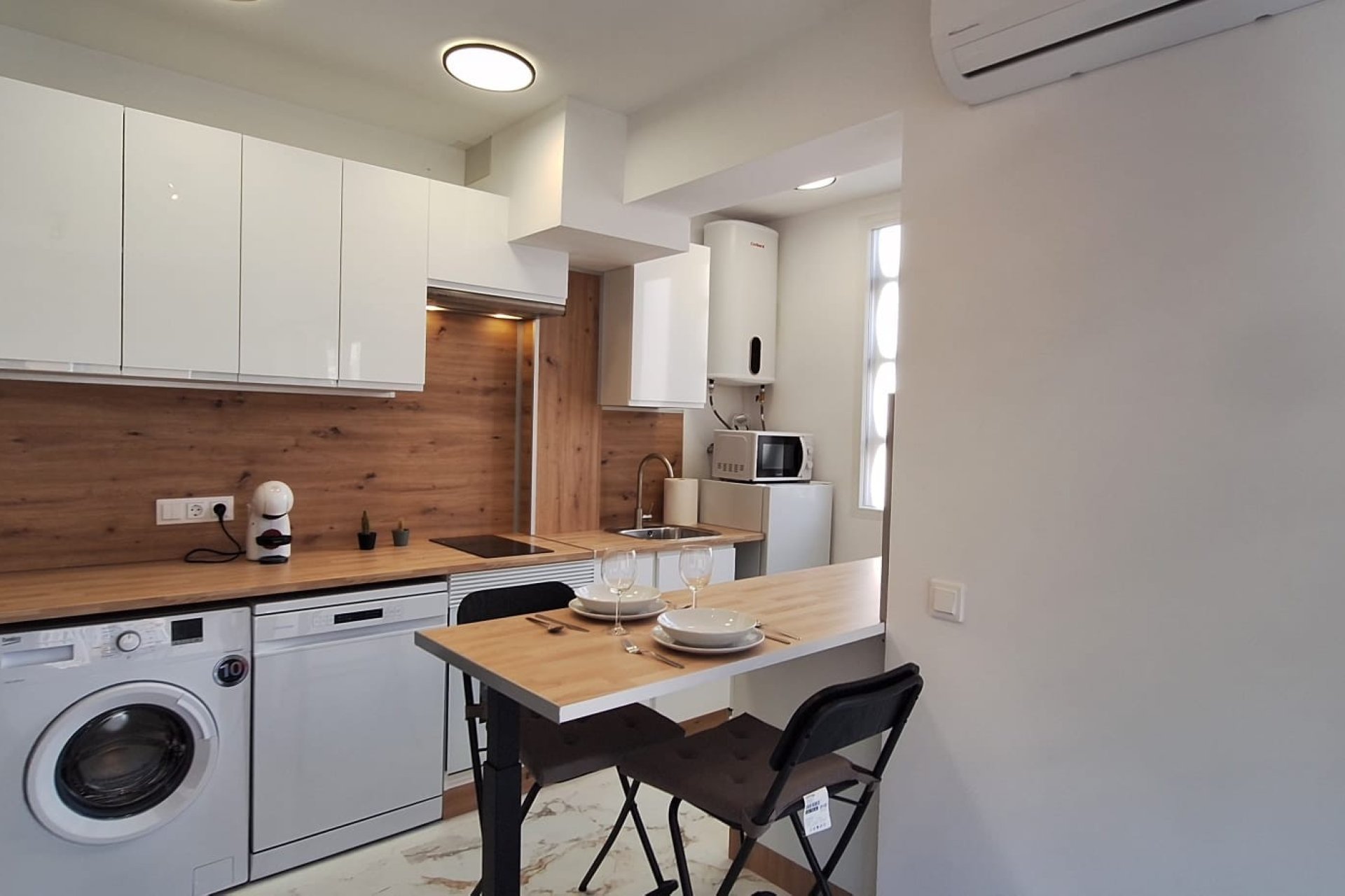 Herverkoop - Apartments - Flats - Torrevieia - Center