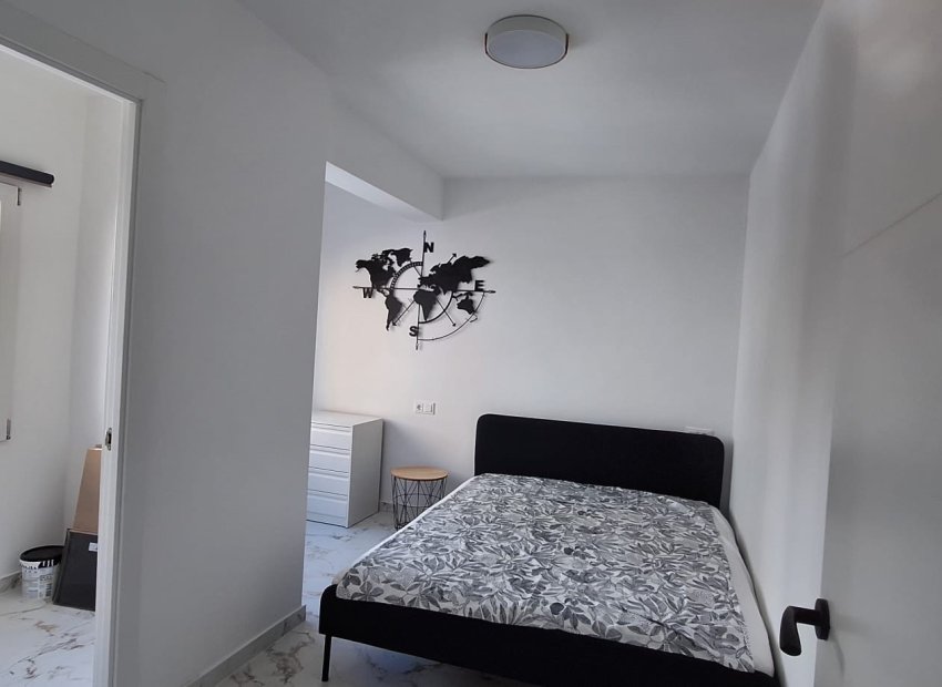 Herverkoop - Apartments - Flats - Torrevieia - Center