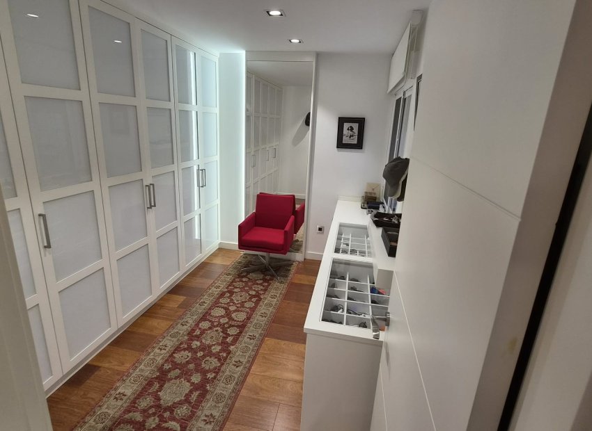 Herverkoop - Apartments - Flats - Torrevieia - Center