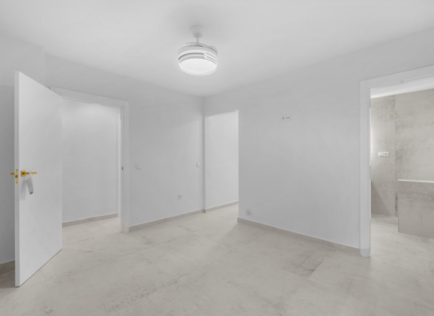 Herverkoop - Apartments - Flats - Torrevieia - El Acequión - Los Náufragos
