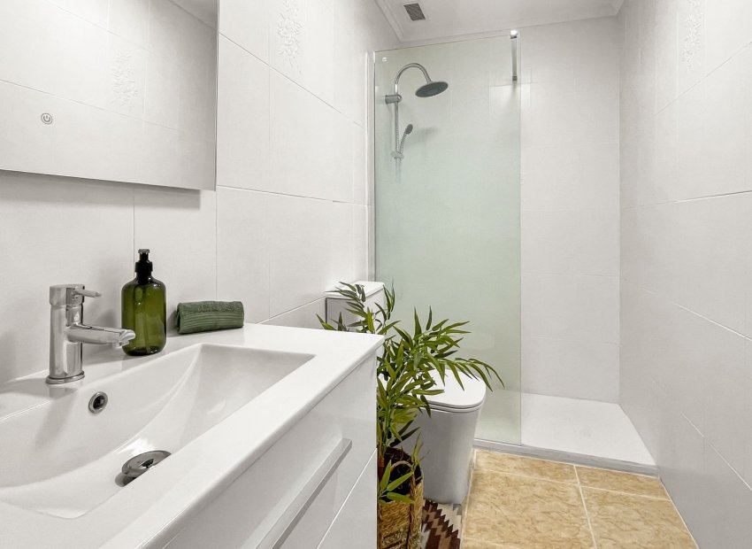 Herverkoop - Apartments - Flats - Torrevieia - Playa de los Locos