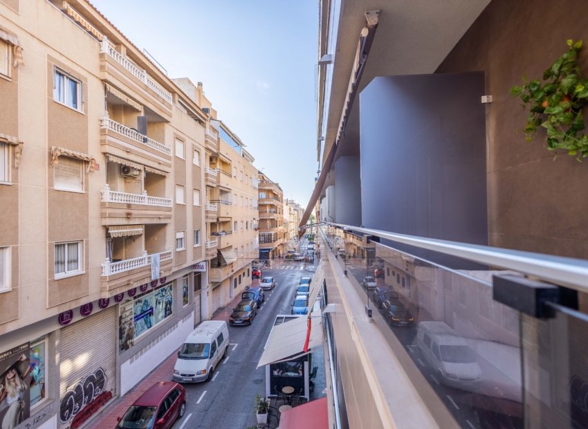 Herverkoop - Apartments - Flats - Torrevieia - Playa del Cura
