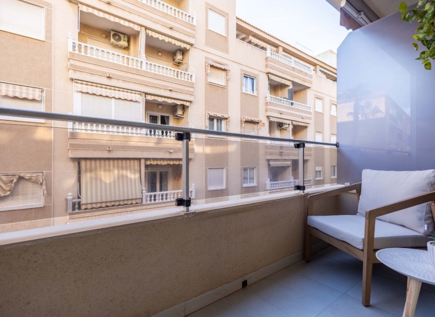 Herverkoop - Apartments - Flats - Torrevieia - Playa del Cura