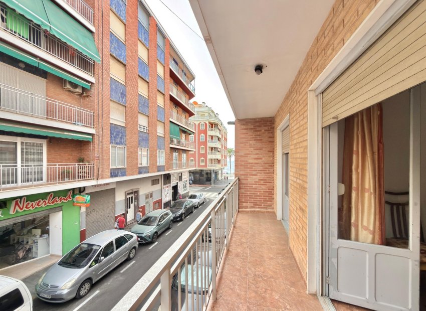 Herverkoop - Apartments - Flats - Torrevieia - Playa del Cura