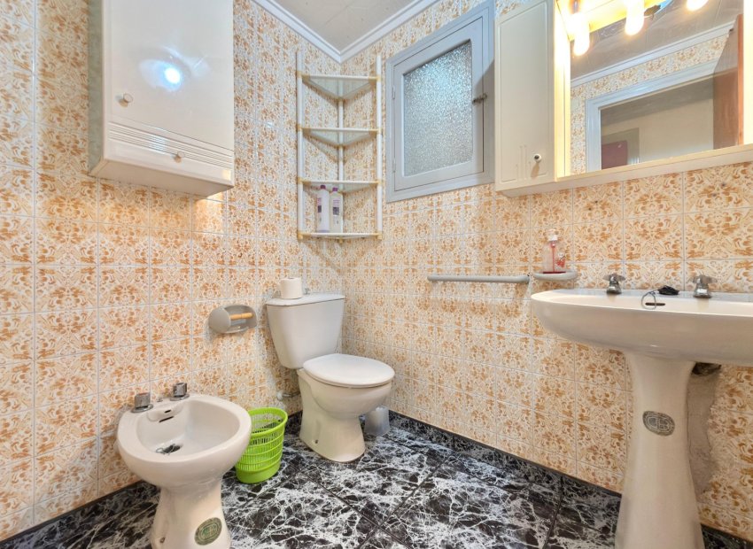 Herverkoop - Apartments - Flats - Torrevieia - Playa del Cura