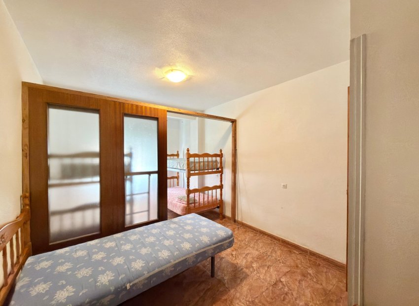 Herverkoop - Apartments - Flats - Torrevieia - Playa del Cura
