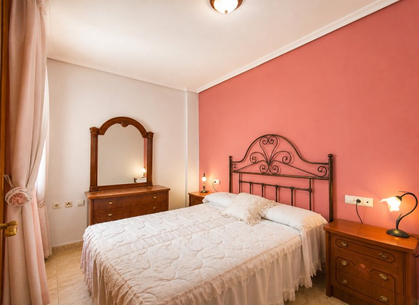 Herverkoop - Apartments - Flats - Torrevieia - Playa del Cura