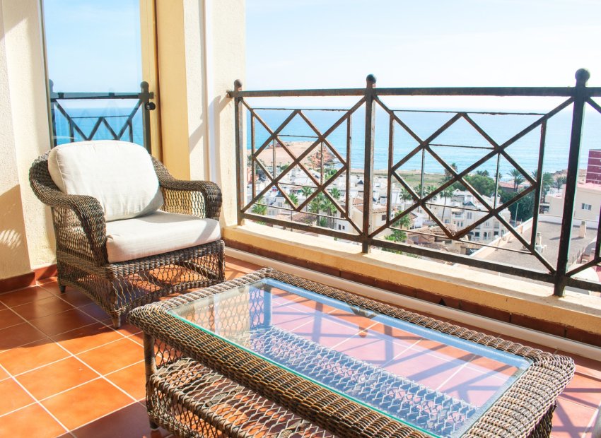 Herverkoop - Apartments - Flats - Torrevieia - Playa Los Locos
