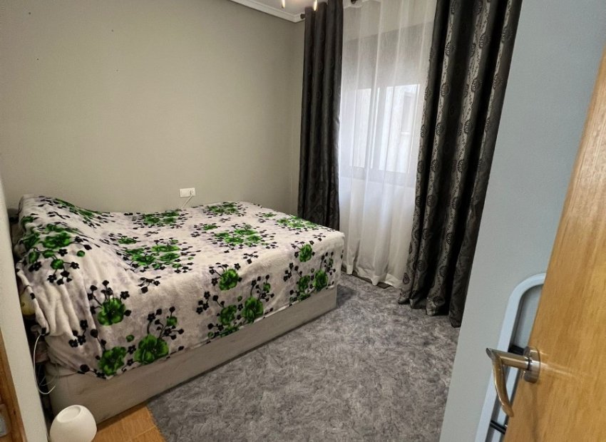 Herverkoop - Apartments - Flats - Torrevieia - Playa Los Locos