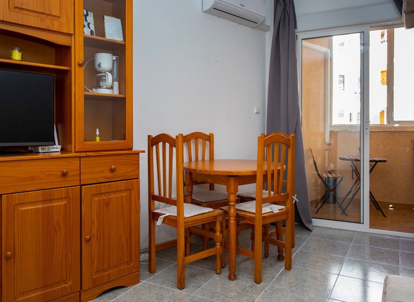 Herverkoop - Apartments - Flats - Torrevieia - Playa Los Locos