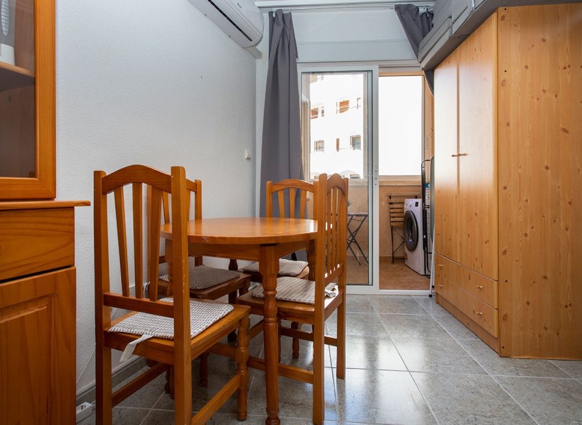Herverkoop - Apartments - Flats - Torrevieia - Playa Los Locos