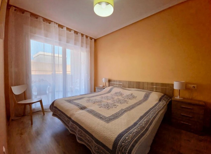 Herverkoop - Apartments - Flats - Torrevieia - Playa Los Locos