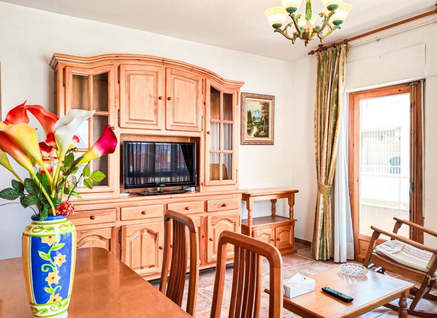 Herverkoop - Apartments - Flats - Torrevieia - Playa Los Naufragos