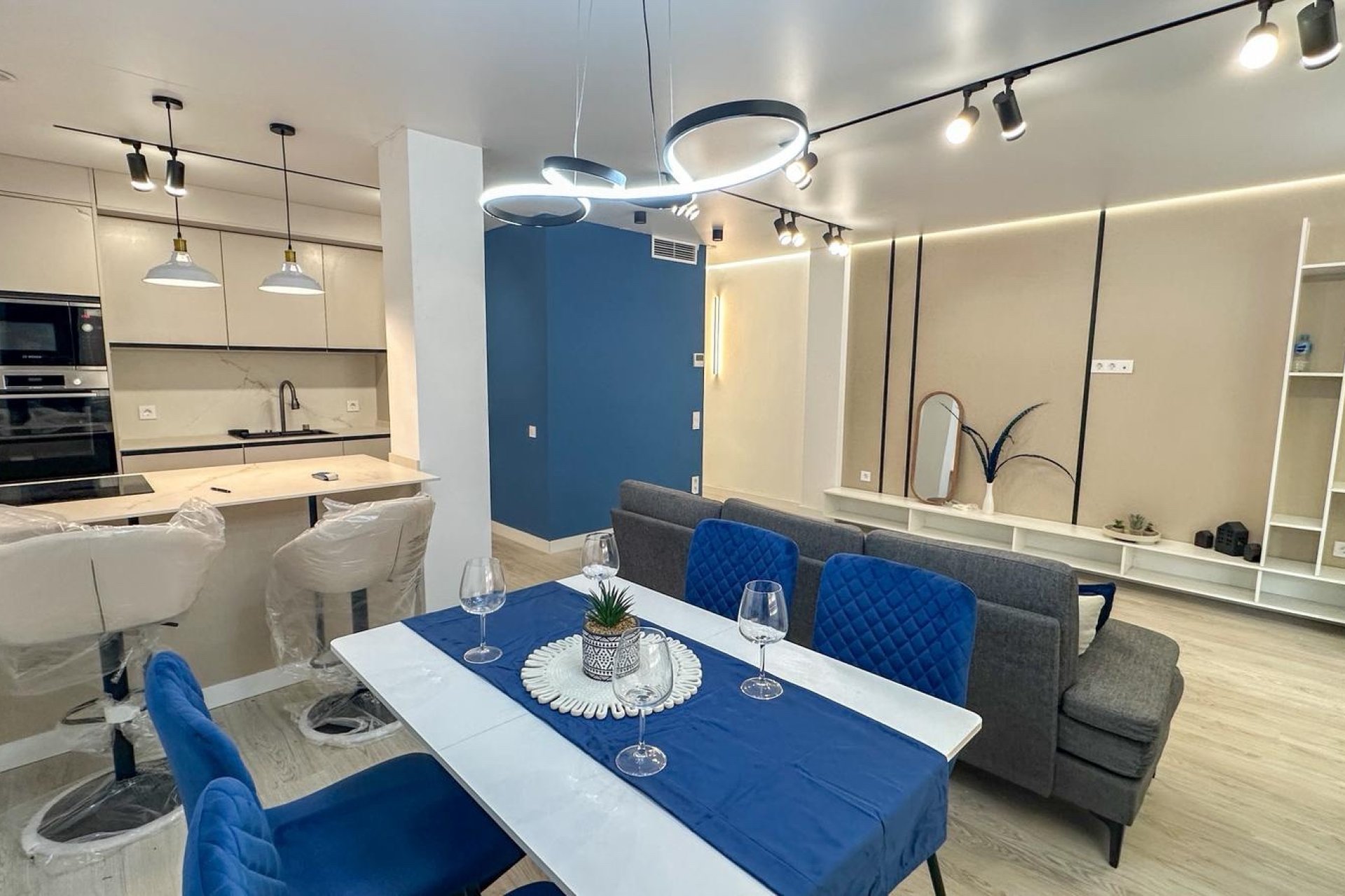 Herverkoop - Apartments - Flats - Torrevieia - Playa Los Naufragos