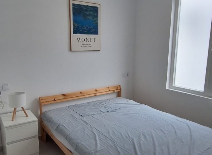 Herverkoop - Apartments - Flats - Torrevieia - Playa Los Naufragos