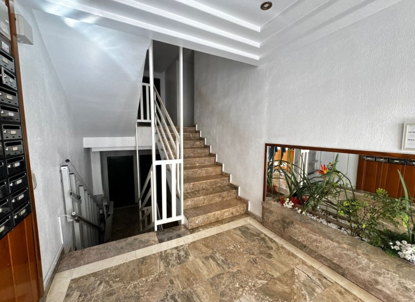 Herverkoop - Apartments - Flats - Torrevieia - Punta Prima