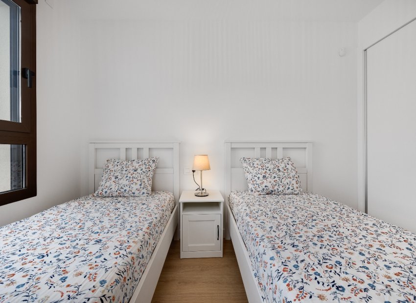 Herverkoop - Apartments - Flats - Villamartín - PAU 8